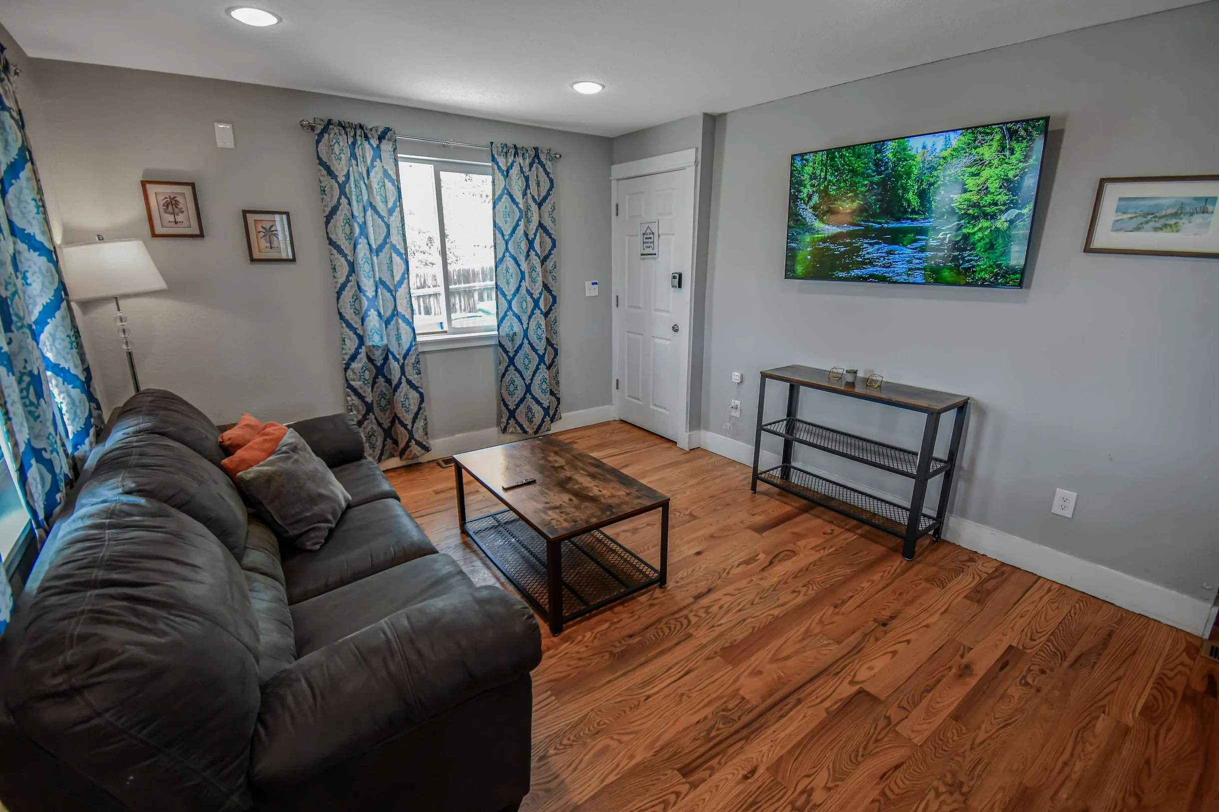 Home in Denver property photo 5