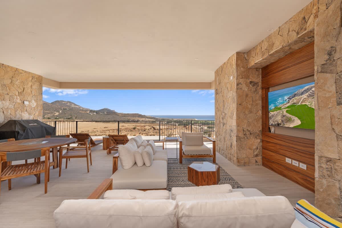 Apartment in Cabo San Lucas property photo 2