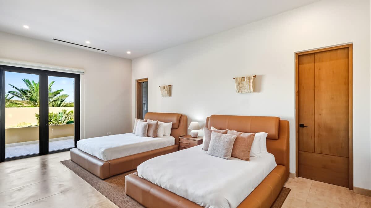 Bedroom 1 image 1