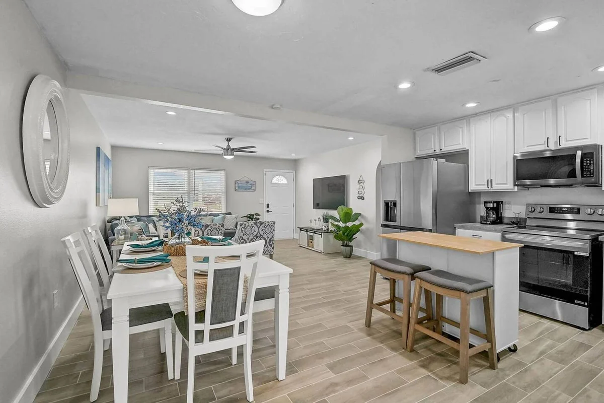 Home in Bradenton property photo 3