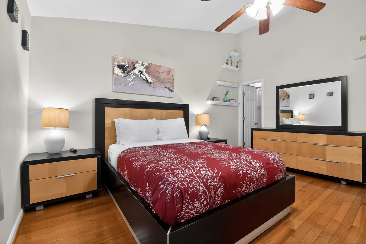 Bedroom 1 image 1