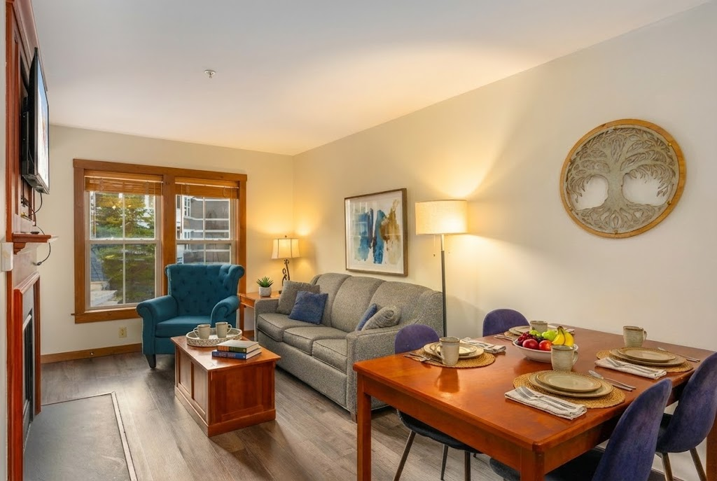 Condo in Snowshoe property photo 4