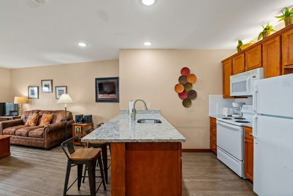 Condo in Snowshoe property photo 4