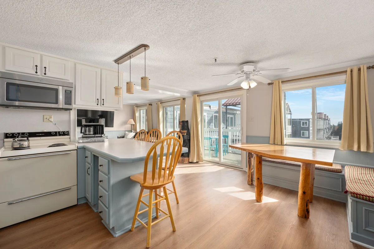 Condo in Snowshoe property photo 2