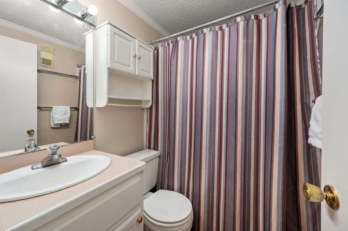 Condo in Snowshoe property photo 5