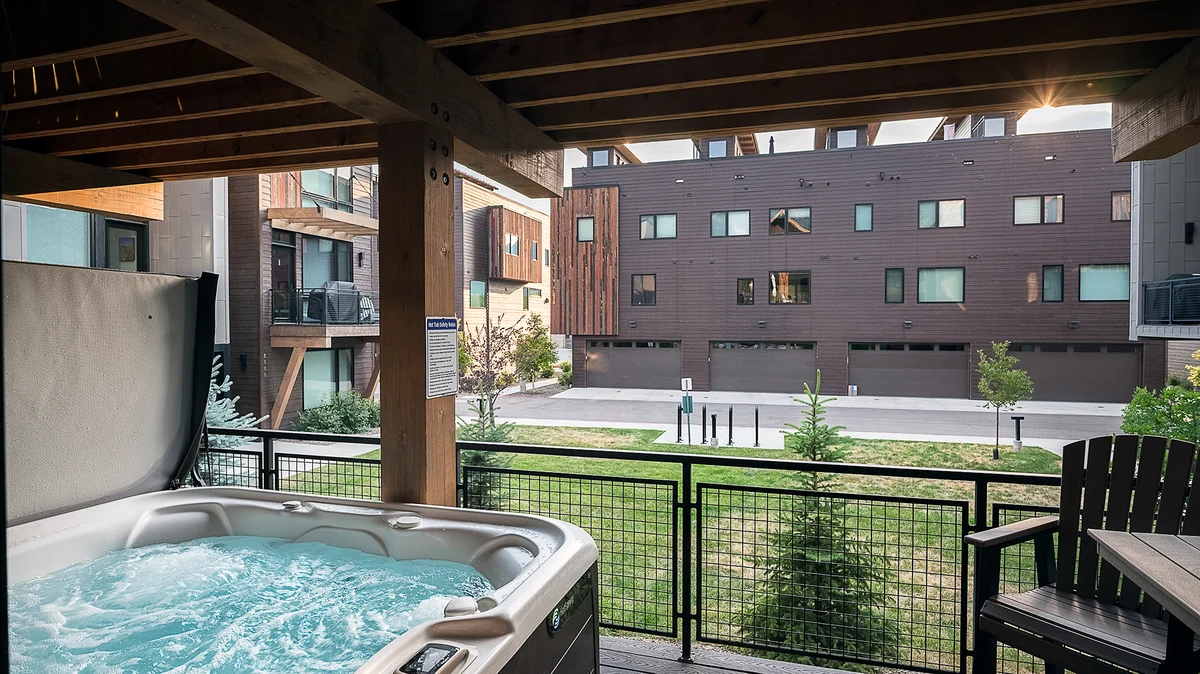 Townhome in Steamboat Springs property photo 3