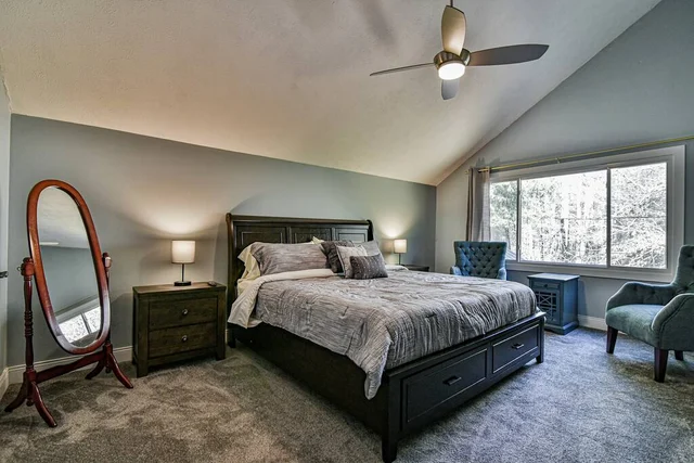 Bedroom 5 image 1