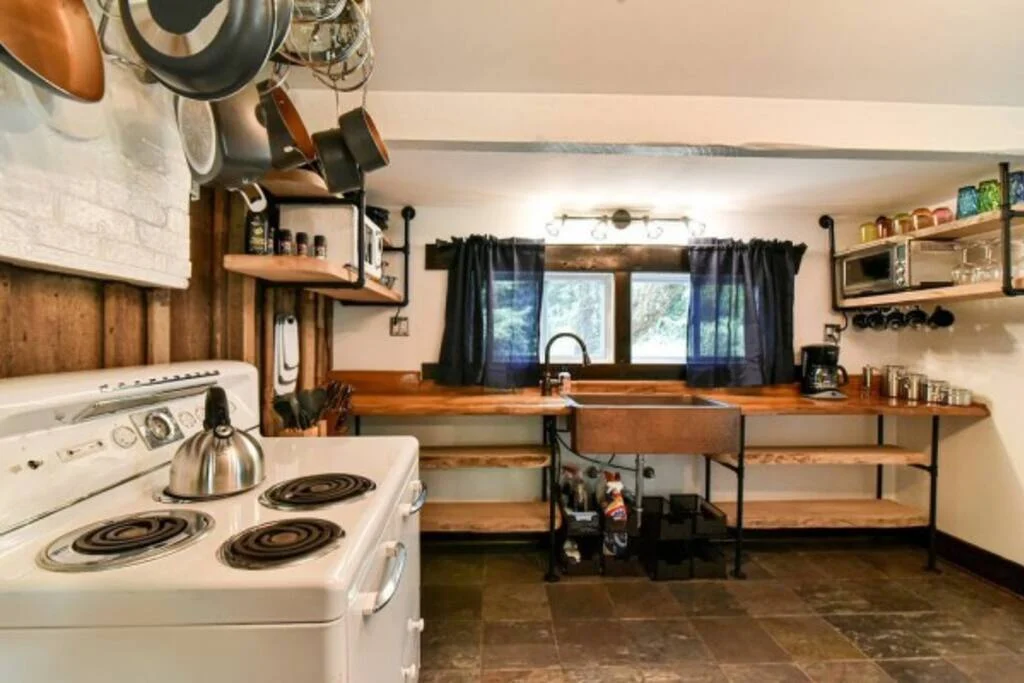 Cozy Creekside Cabin w/sauna and hot tub property photo 4