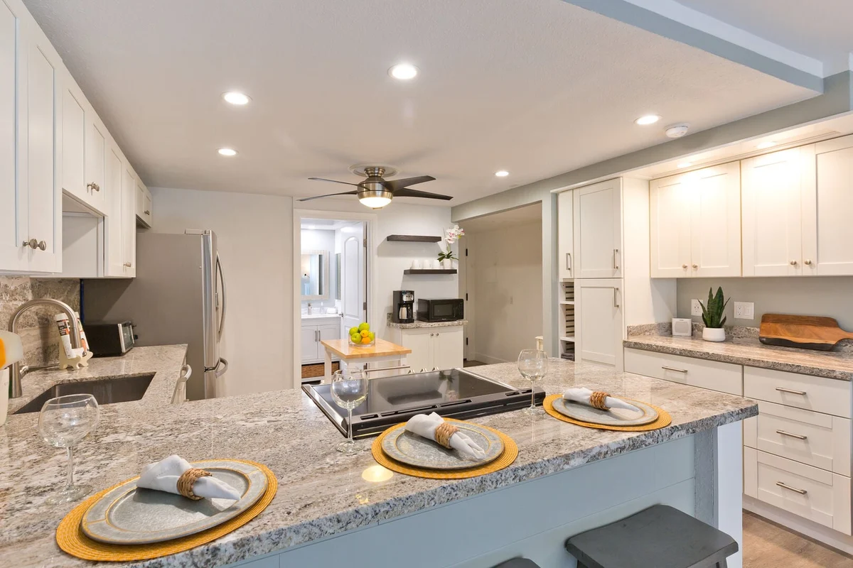 Condo in Kailua Kona property photo 4