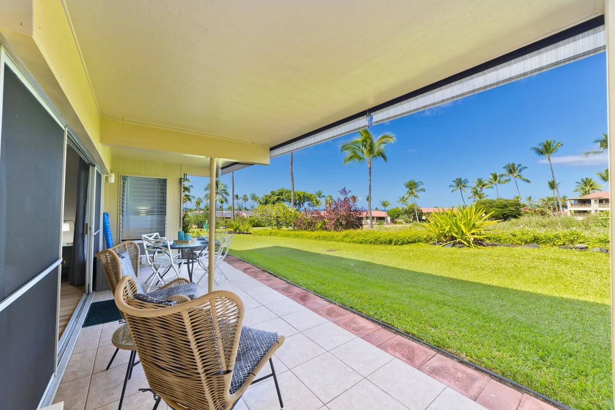 Condo in Kailua Kona property photo 3