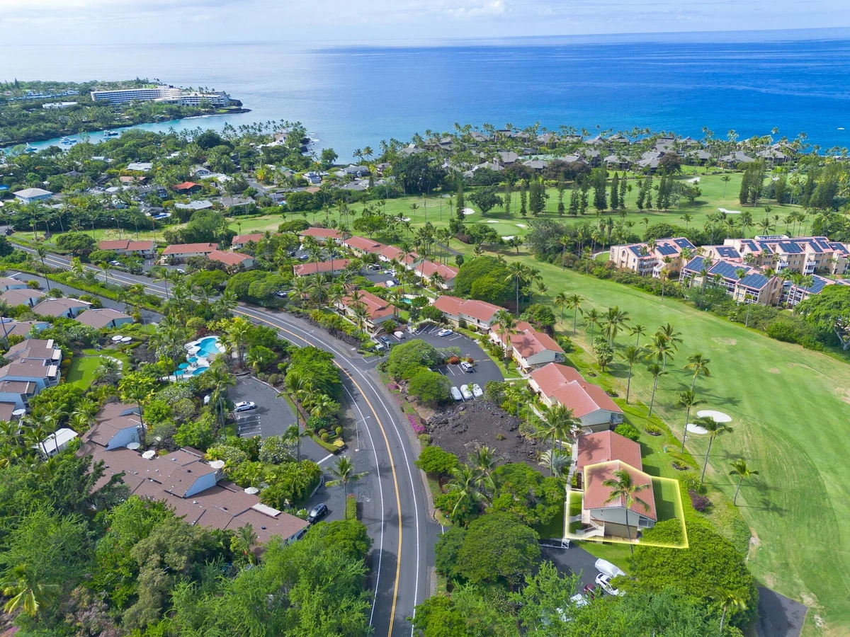 Condo in Kailua Kona property photo 4