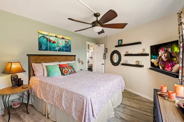 Bedroom 1 image 1