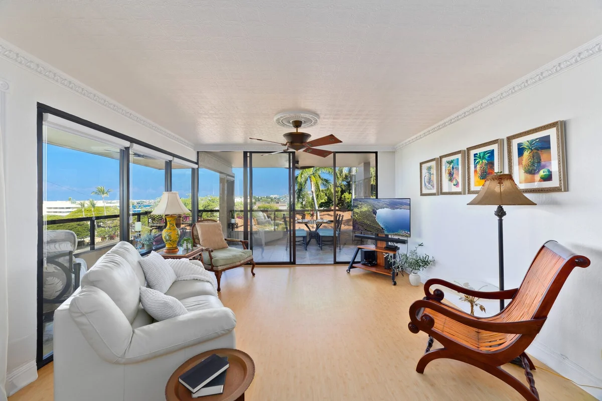 Condo in Kailua Kona property photo 3