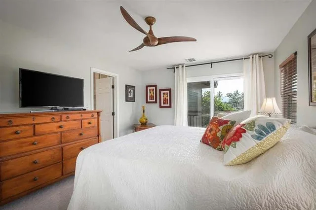 Guest Bedroom image 1