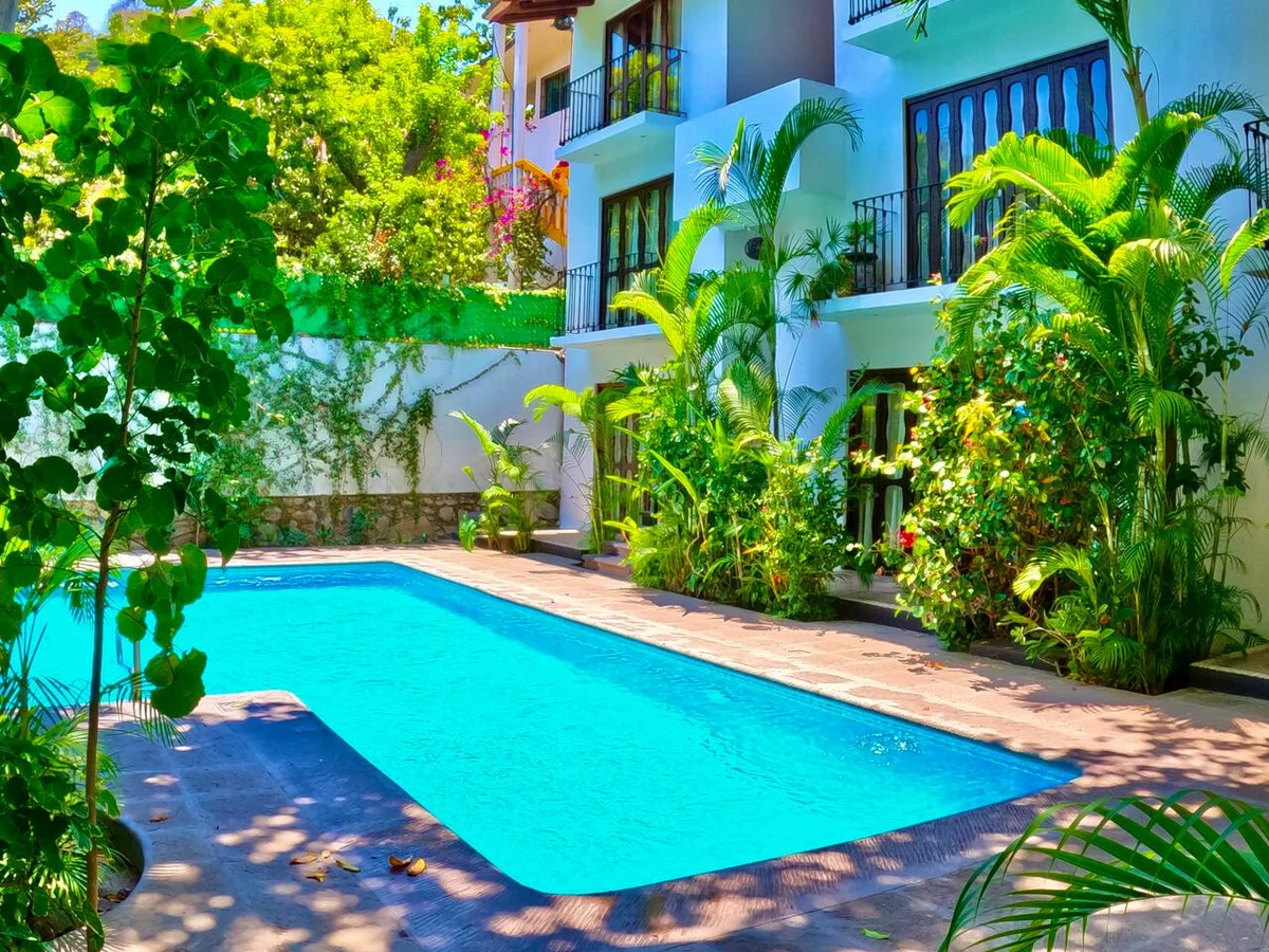Condo in Zihuatanejo property photo 2