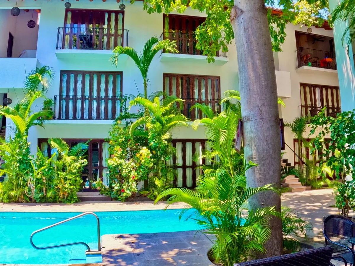 Condo in Zihuatanejo property photo 3