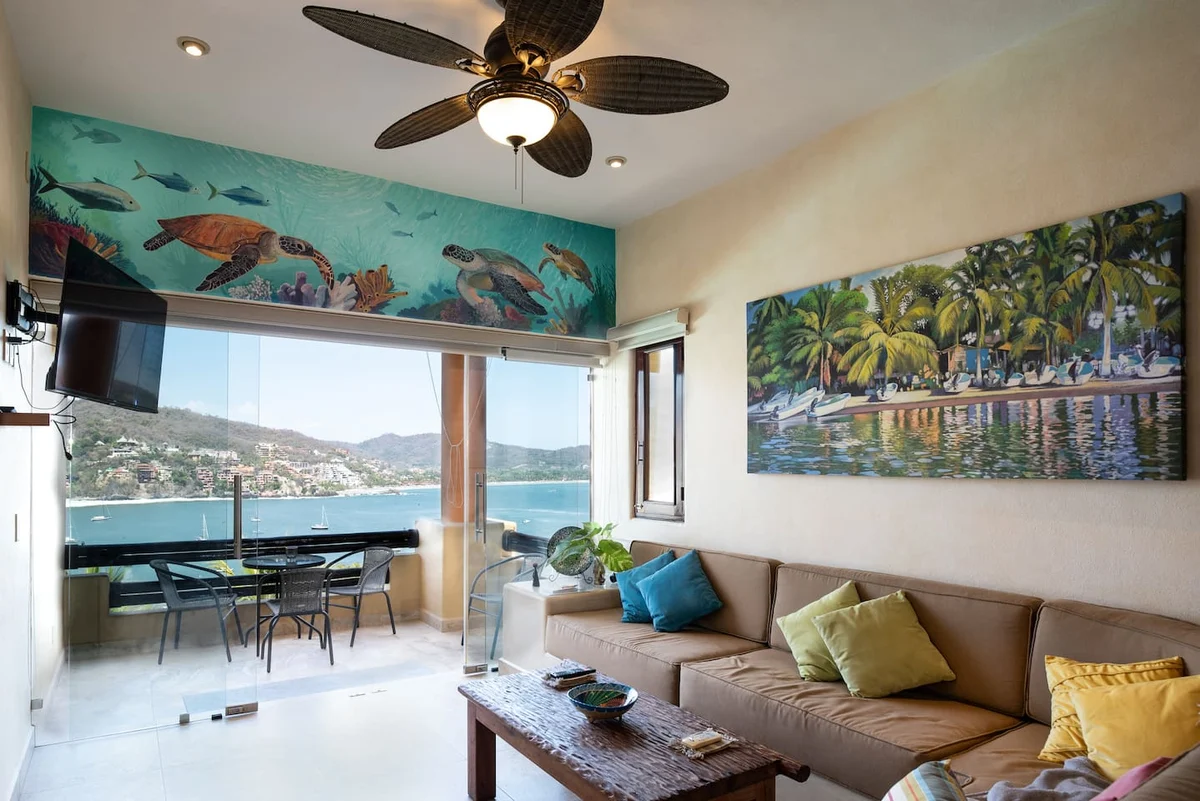 Condo in Zihuatanejo property photo 2