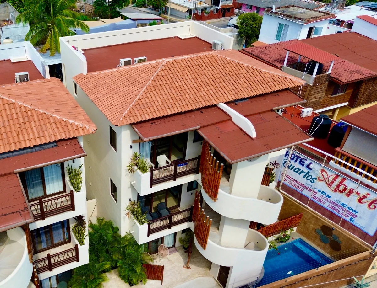 Condo in Zihuatanejo de Azueta property photo 2