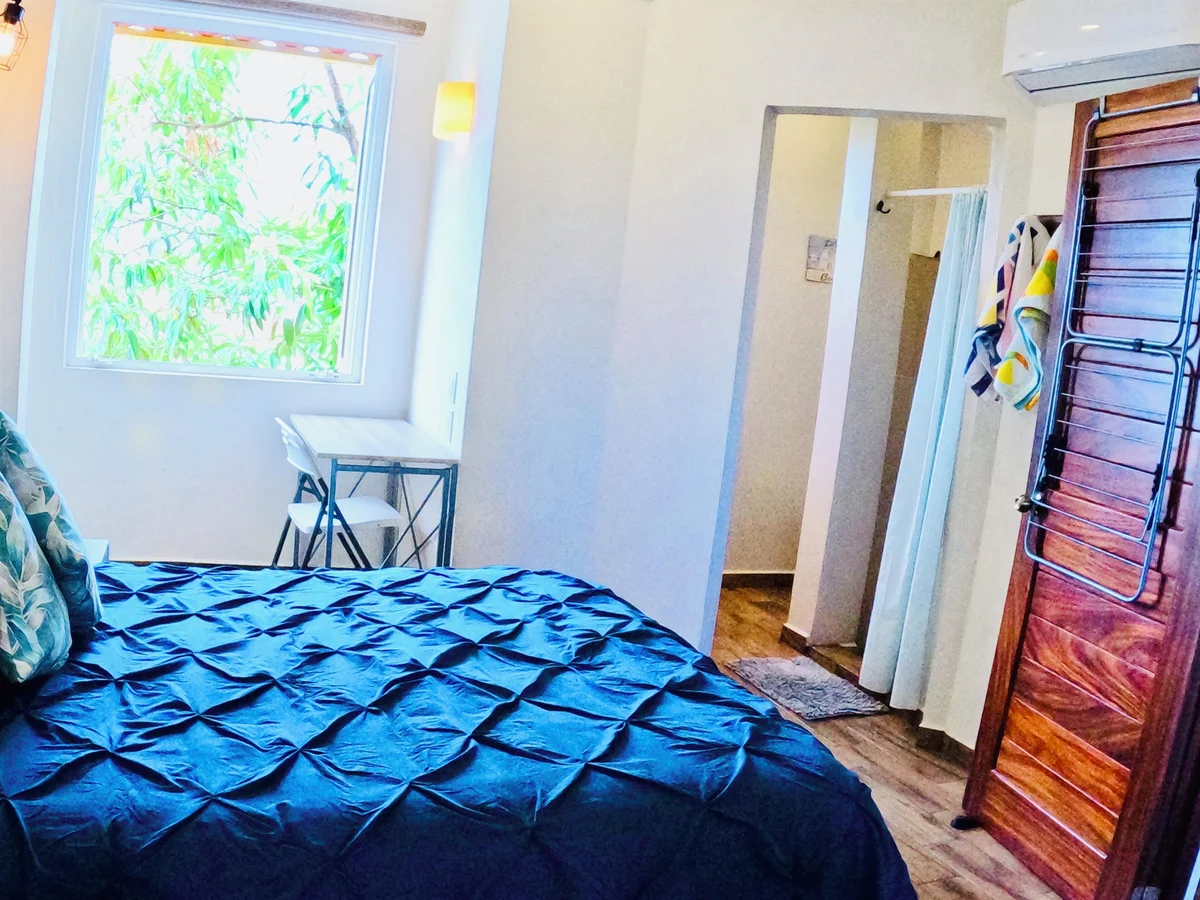 Bedroom 1 image 1