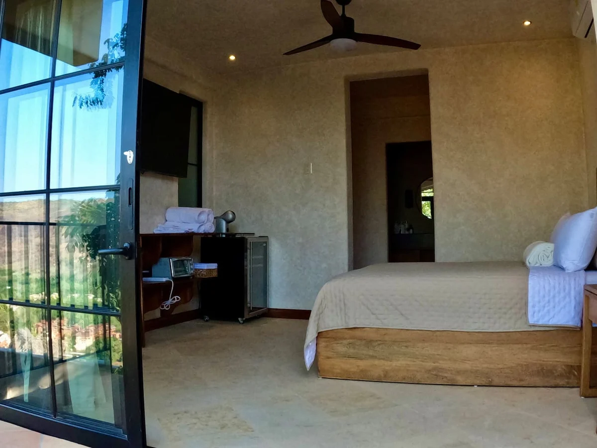 Apartment in Zihuatanejo property photo 2