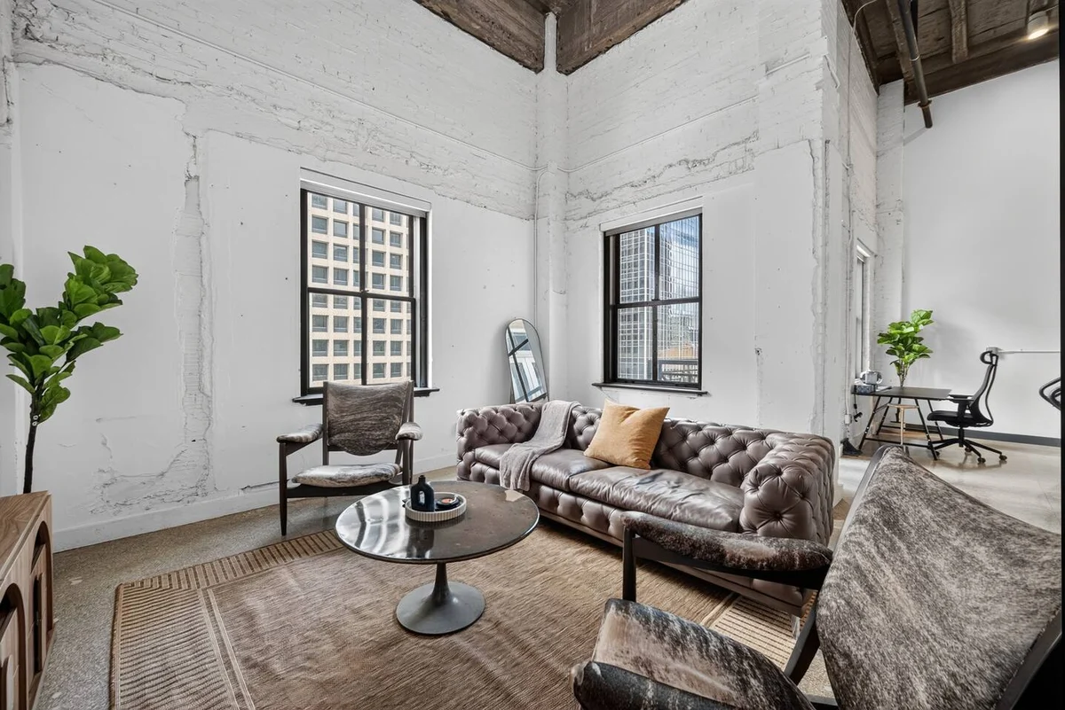Apartment in Dallas property photo 2