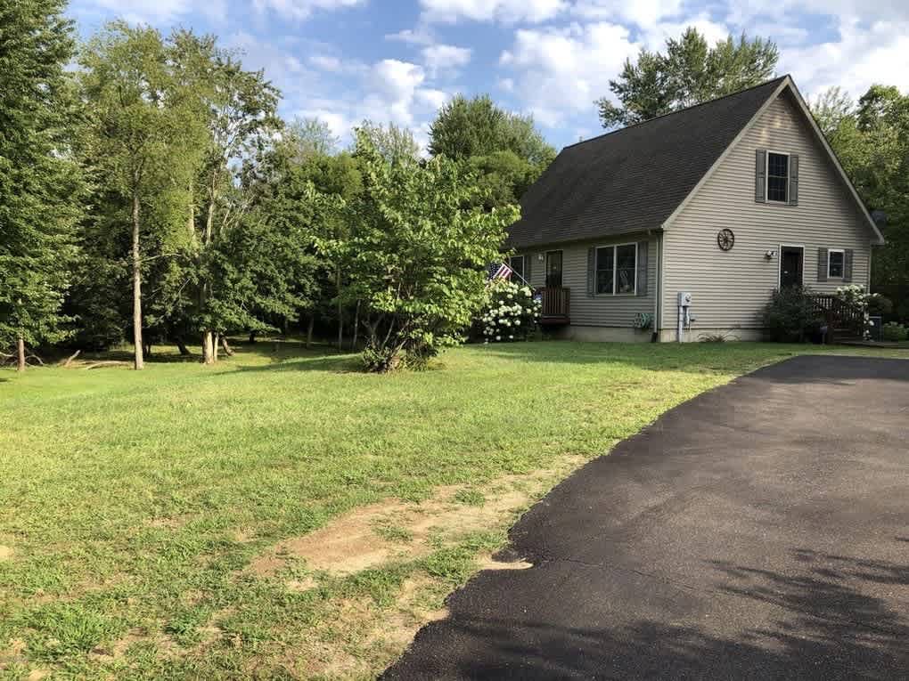 Home in Coloma charter Township property photo 3