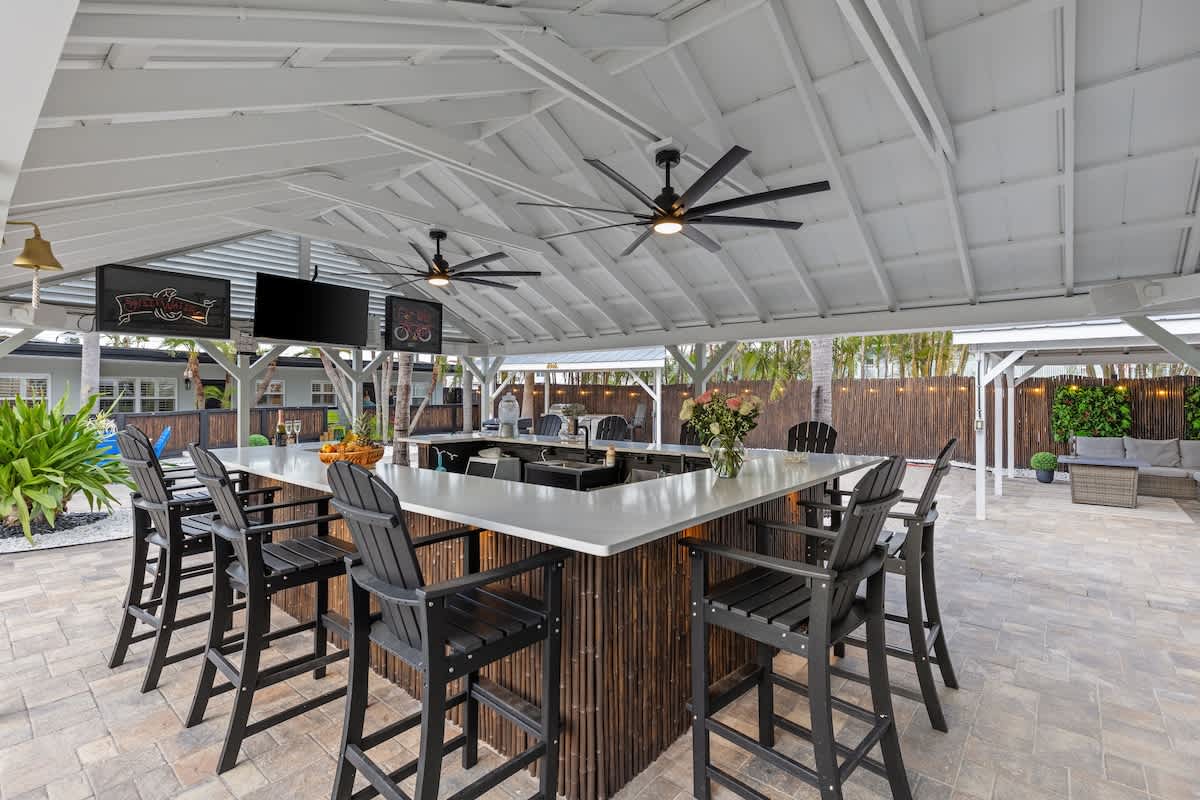Property in Clearwater Beach property photo 2