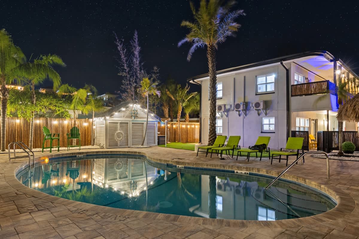 Property in Clearwater Beach property photo 5