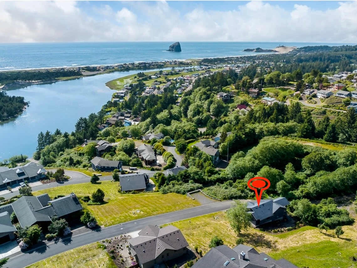 Luxury Coastal Retreat, Wrap Around Deck w/Panoramic Ocean Views property photo 3