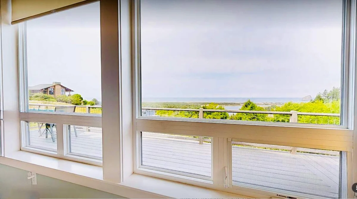 Luxury Coastal Retreat, Wrap Around Deck w/Panoramic Ocean Views property photo 4