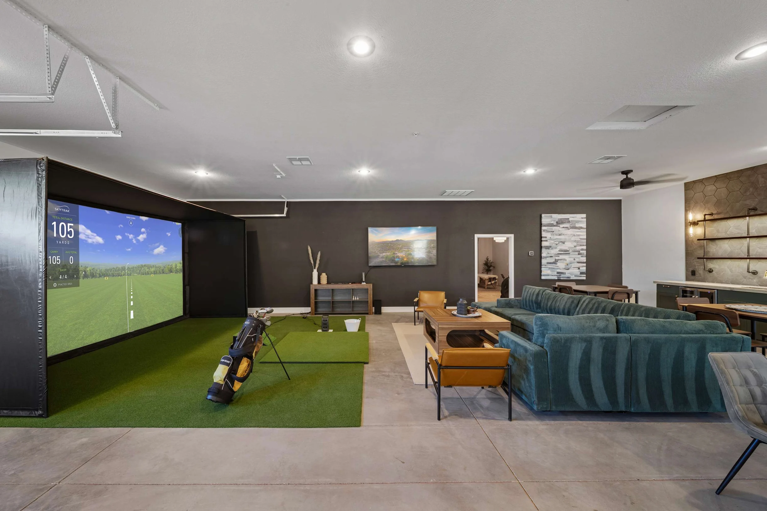 Home in Scottsdale property photo 3