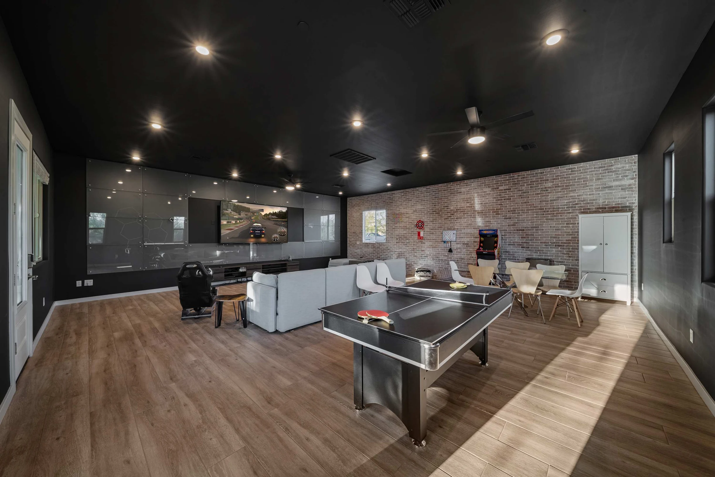 Home in Scottsdale property photo 5