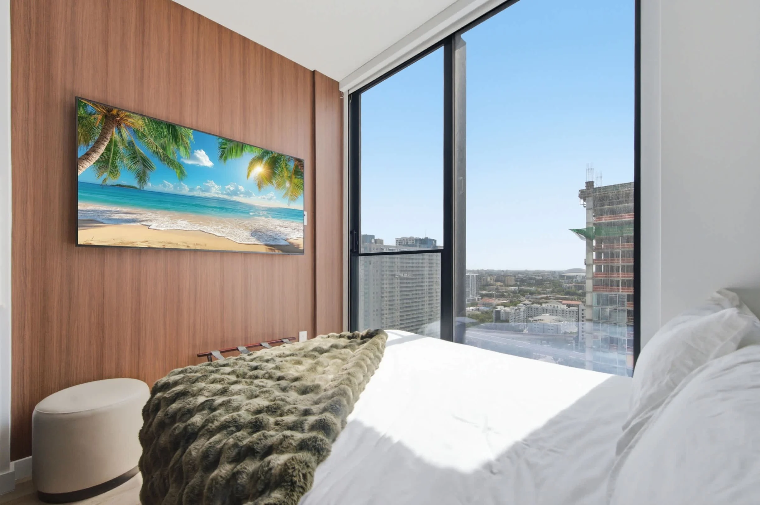 Condo in Miami property photo 2