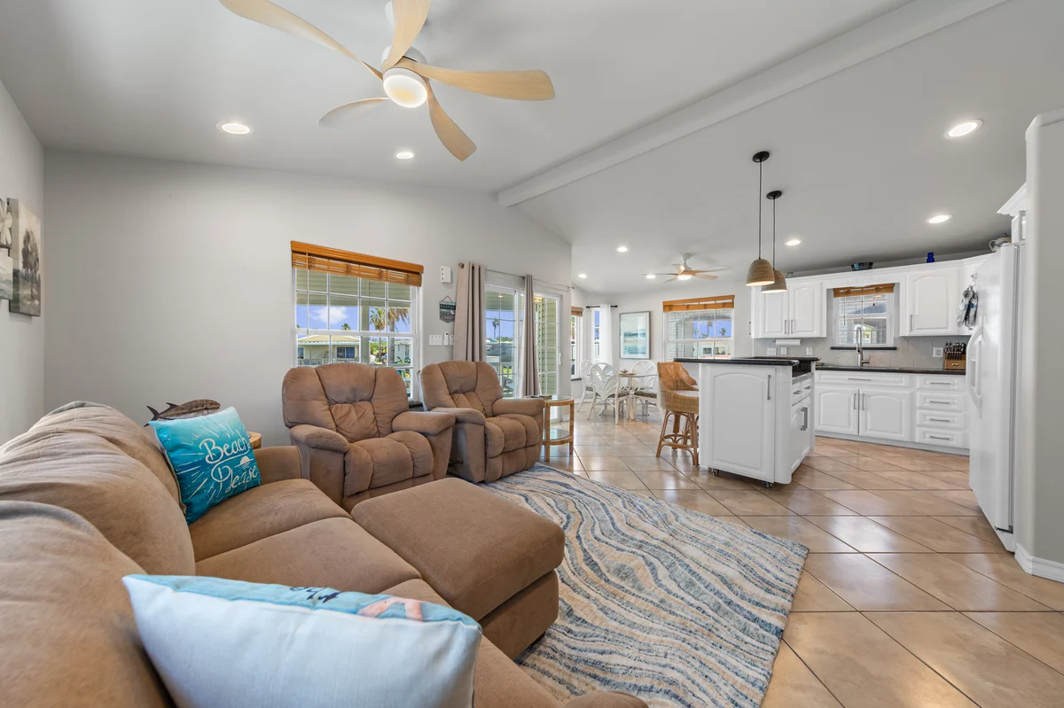 Home in Port Isabel property photo 3