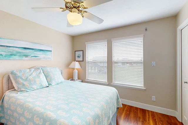 Bedroom 1 image 1