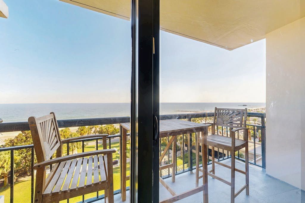 Sunset Dream - Gulf-Front, Pools & Pickleball property photo 5