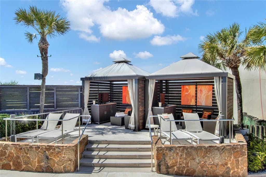 Sunset Dream - Gulf-Front, Pools & Pickleball property photo 4