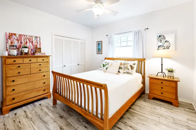 Bedroom 3 image 1