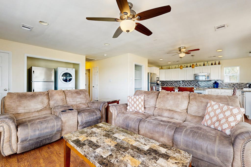 Home in Galveston property photo 2