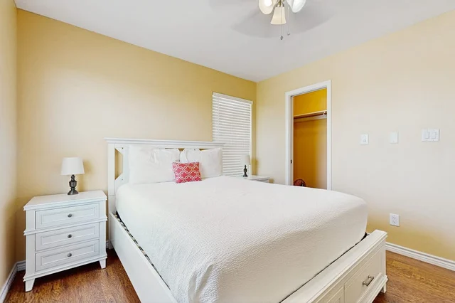 Bedroom 3 image 1