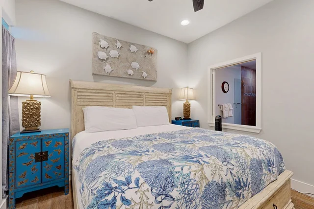 Bedroom 1 image 1