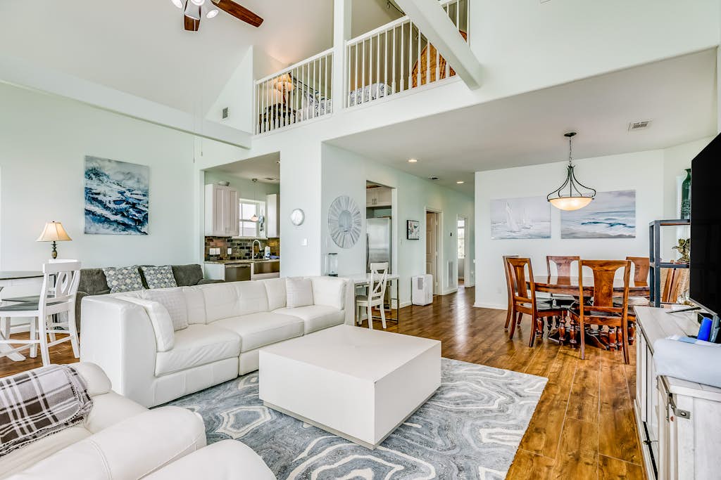 Home in Galveston property photo 4
