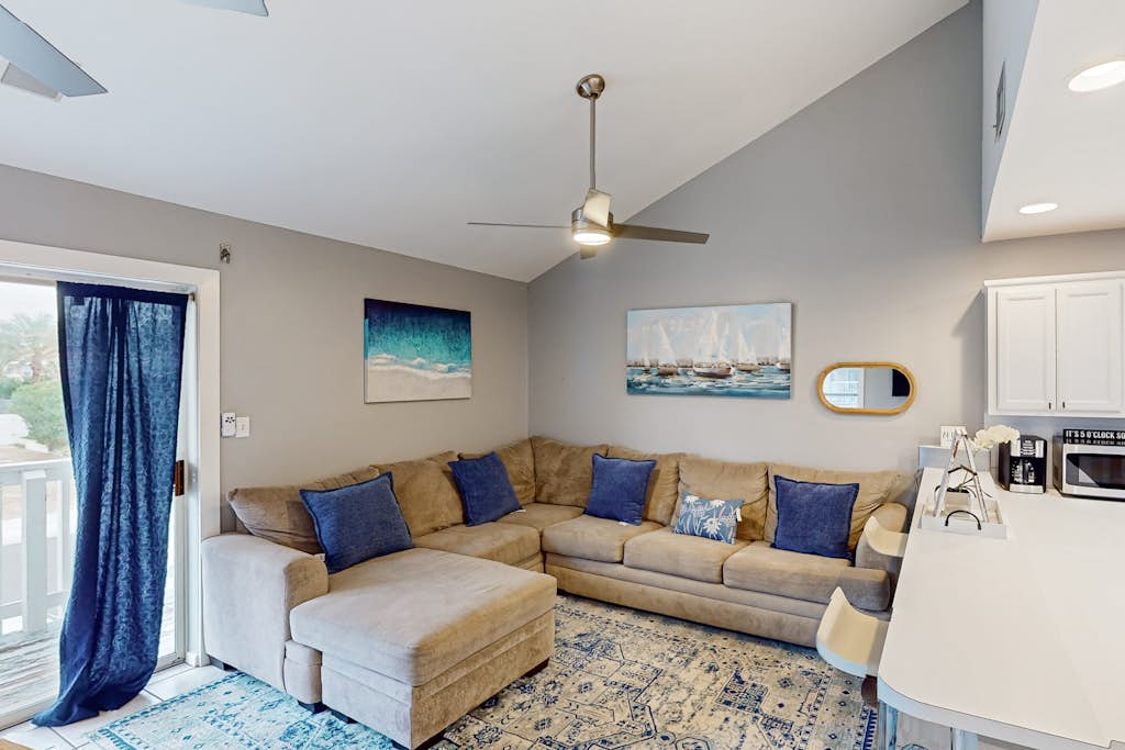 Townhome in South Padre Island property photo 4