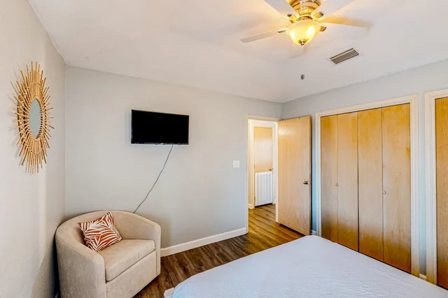 Bedroom 3 image 1