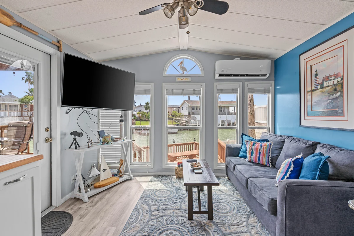 Home in Port Isabel property photo 3