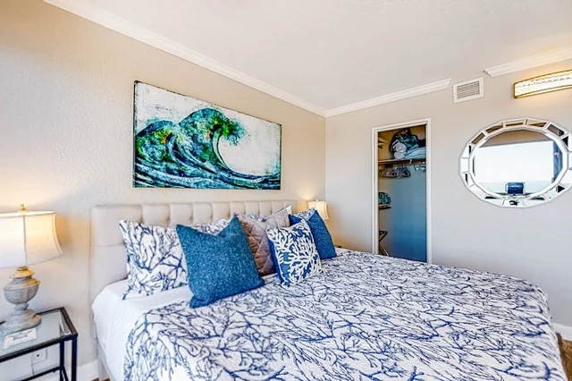 Bedroom 1 image 1