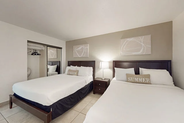 Bedroom 1 image 1