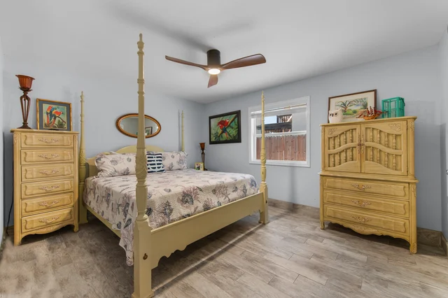 Bedroom 3 image 1