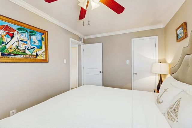 Bedroom 1 image 1
