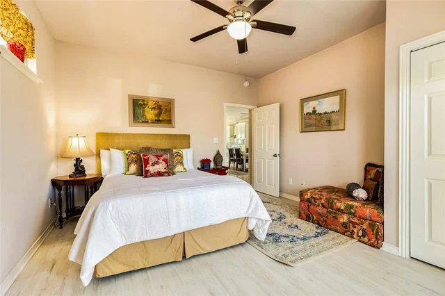 Bedroom 1 image 1